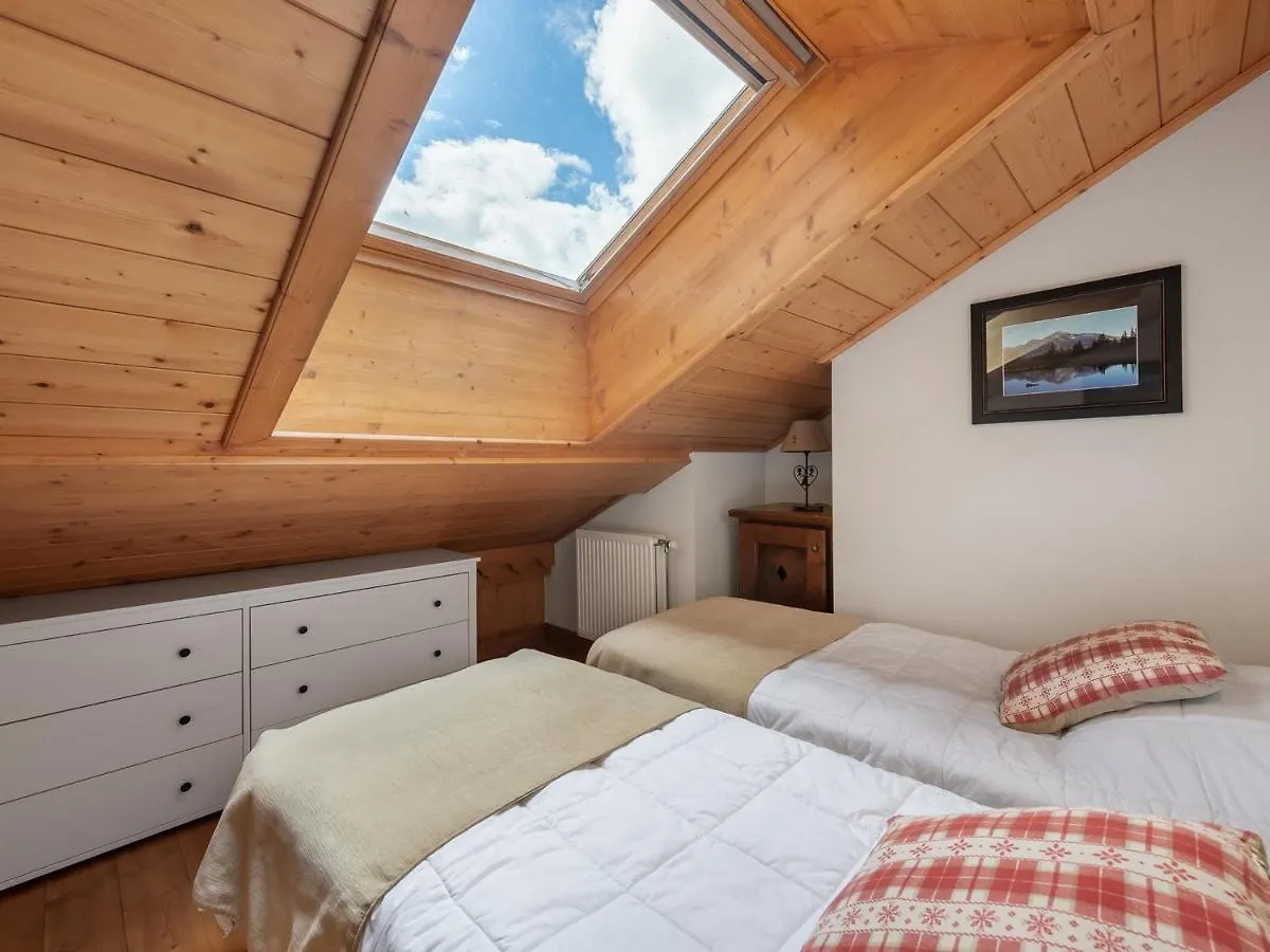 Les Allues Duplex A Meribel Village : Ski Aux Pieds, Piscine Et Spa Inclus - Fr-1-566-6 Les Allues