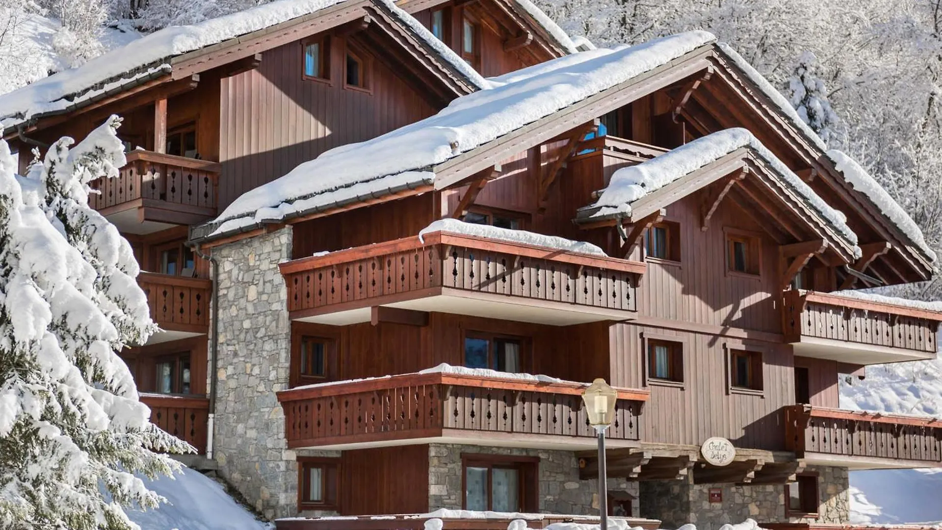Les Allues Duplex A Meribel Village : Ski Aux Pieds, Piscine Et Spa Inclus - Fr-1-566-6 דירה Les Allues